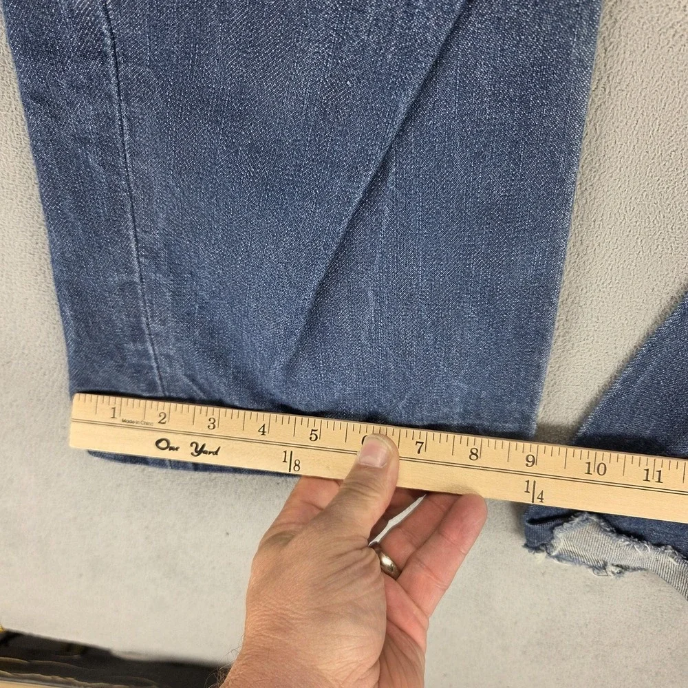 Levis 12668 important